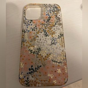 Six iPhone 12 Pro Max Cases